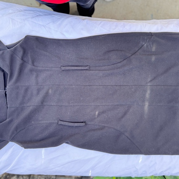 Aqua Dresses & Skirts - Elegant Black Sleeveless Dress